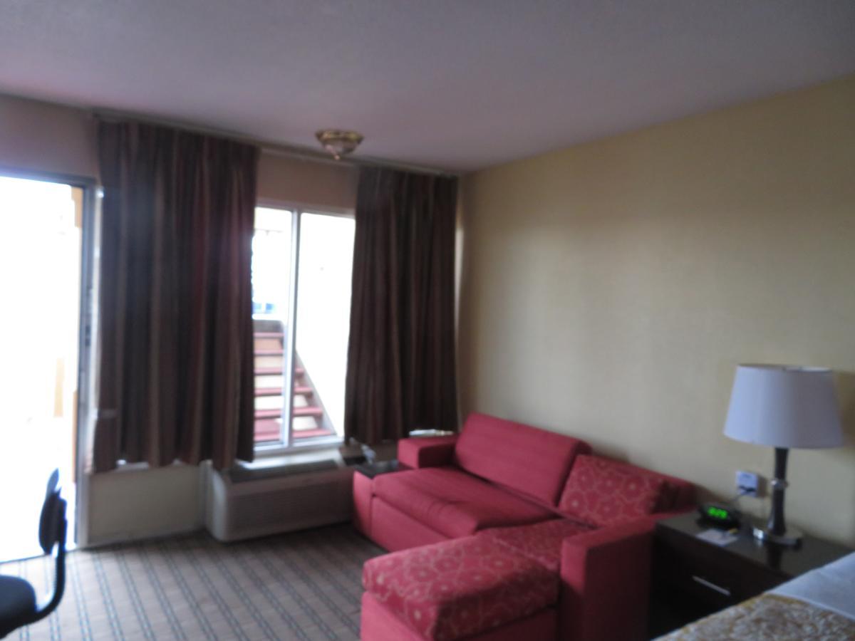 Days Inn By Wyndham Blytheville Eksteriør bilde
